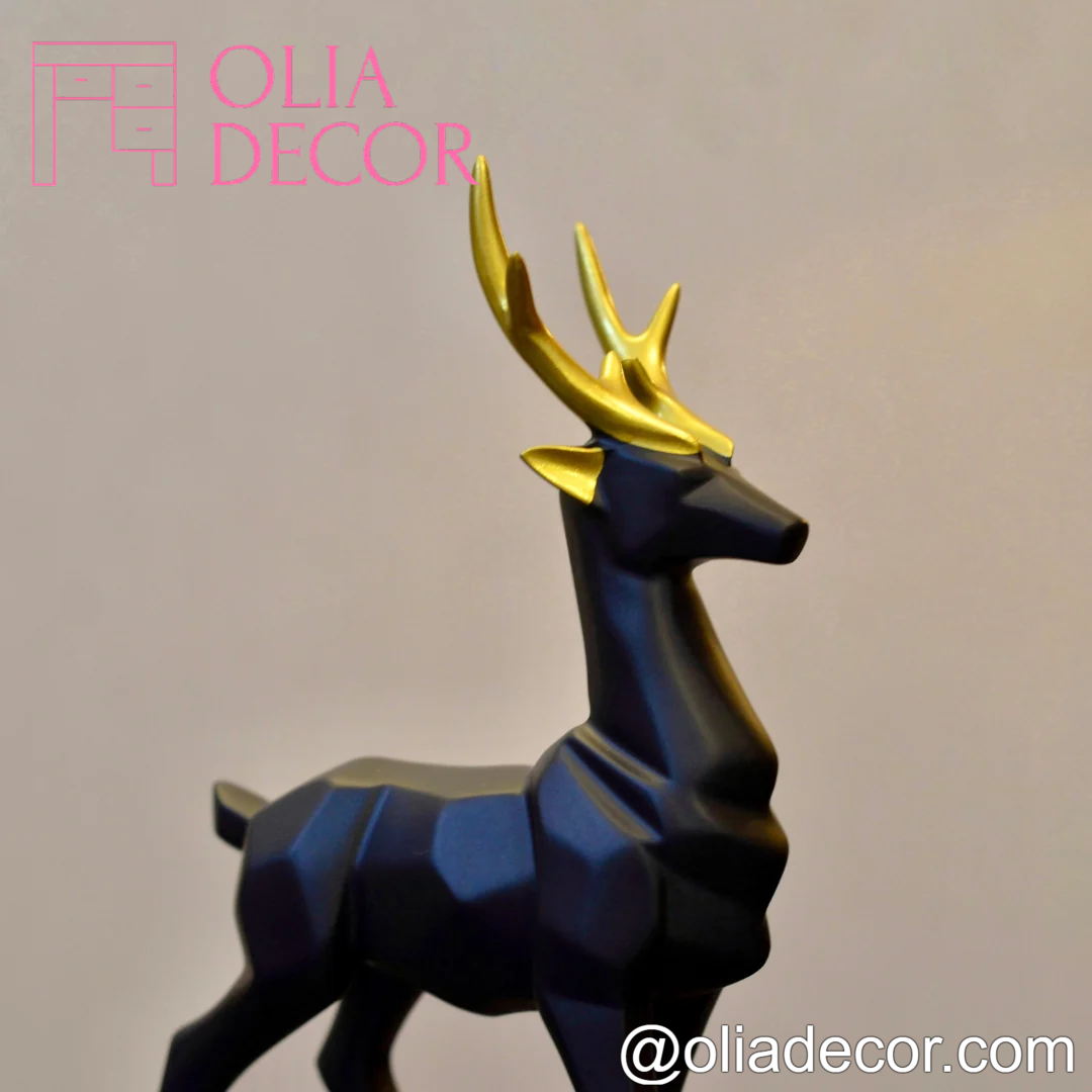 Twilight Guardians: The Deer of Golden Antlers